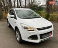 Белый Форд Куга, объемом двигателя 2 л и пробегом 211 тыс. км за 12990 $, фото 2 на Automoto.ua