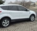 Білий Форд Куга, об'ємом двигуна 2 л та пробігом 125 тис. км за 16000 $, фото 4 на Automoto.ua