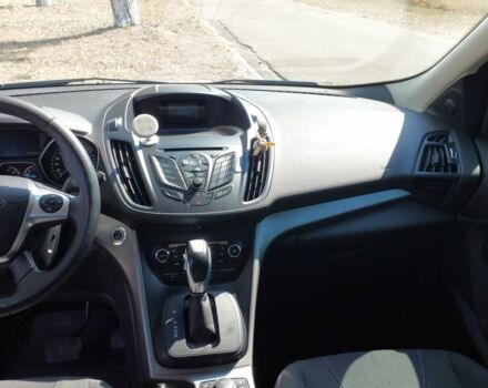 Белый Форд Куга, объемом двигателя 2 л и пробегом 303 тыс. км за 14000 $, фото 6 на Automoto.ua