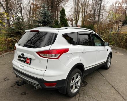 Белый Форд Куга, объемом двигателя 2 л и пробегом 211 тыс. км за 12990 $, фото 4 на Automoto.ua