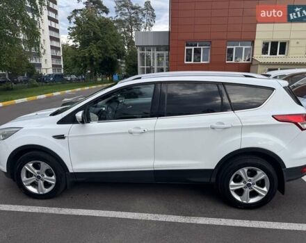 Білий Форд Куга, об'ємом двигуна 2 л та пробігом 86 тис. км за 16500 $, фото 9 на Automoto.ua