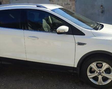 Форд Куга 2016 в Кривом Роге на Automoto.ua Белый Форд Куга, объемом двигателя 2 л и пробегом 190 тыс. км за 13800 $, фото 5 на Automoto.ua