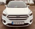 Белый Форд Куга, объемом двигателя 2 л и пробегом 200 тыс. км за 14900 $, фото 1 на Automoto.ua