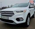 Белый Форд Куга, объемом двигателя 2 л и пробегом 98 тыс. км за 15900 $, фото 1 на Automoto.ua