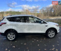 Белый Форд Куга, объемом двигателя 2 л и пробегом 155 тыс. км за 15700 $, фото 28 на Automoto.ua