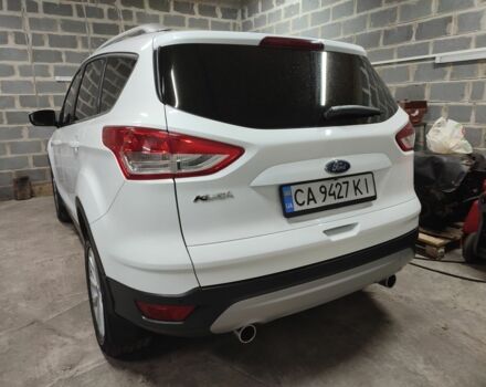 Белый Форд Куга, объемом двигателя 2 л и пробегом 136 тыс. км за 16000 $, фото 4 на Automoto.ua
