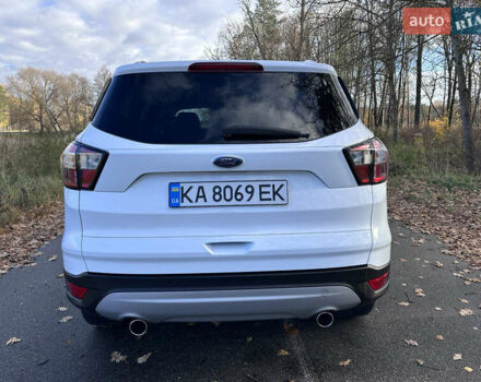 Белый Форд Куга, объемом двигателя 2 л и пробегом 155 тыс. км за 15700 $, фото 16 на Automoto.ua