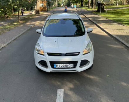Белый Форд Куга, объемом двигателя 2 л и пробегом 119 тыс. км за 17300 $, фото 42 на Automoto.ua