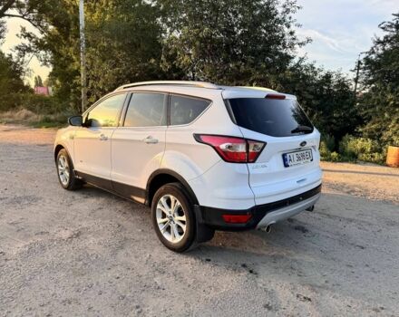Білий Форд Куга, об'ємом двигуна 2 л та пробігом 375 тис. км за 12500 $, фото 1 на Automoto.ua