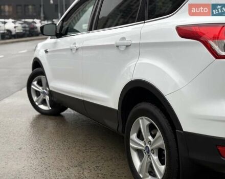 Білий Форд Куга, об'ємом двигуна 2 л та пробігом 291 тис. км за 9950 $, фото 20 на Automoto.ua