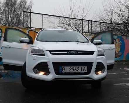 Белый Форд Куга, объемом двигателя 2 л и пробегом 150 тыс. км за 15500 $, фото 1 на Automoto.ua