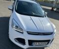 Білий Форд Куга, об'ємом двигуна 2 л та пробігом 177 тис. км за 14799 $, фото 1 на Automoto.ua