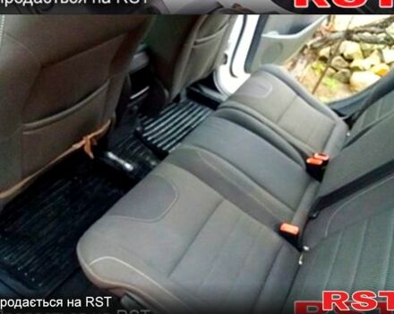 Белый Форд Куга, объемом двигателя 1.5 л и пробегом 173 тыс. км за 12500 $, фото 9 на Automoto.ua