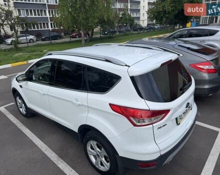 Білий Форд Куга, об'ємом двигуна 2 л та пробігом 86 тис. км за 16500 $, фото 11 на Automoto.ua