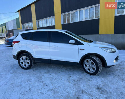 Белый Форд Куга, объемом двигателя 2 л и пробегом 154 тыс. км за 13500 $, фото 15 на Automoto.ua