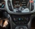 Белый Форд Куга, объемом двигателя 2 л и пробегом 184 тыс. км за 13800 $, фото 3 на Automoto.ua
