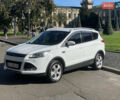 Белый Форд Куга, объемом двигателя 2 л и пробегом 119 тыс. км за 17300 $, фото 5 на Automoto.ua