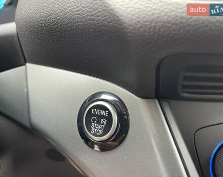 Белый Форд Куга, объемом двигателя 2 л и пробегом 133 тыс. км за 16900 $, фото 18 на Automoto.ua