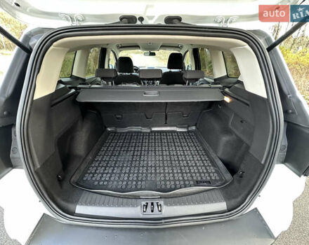 Белый Форд Куга, объемом двигателя 2 л и пробегом 155 тыс. км за 15700 $, фото 19 на Automoto.ua