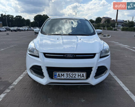 Белый Форд Куга, объемом двигателя 1.5 л и пробегом 278 тыс. км за 13500 $, фото 2 на Automoto.ua