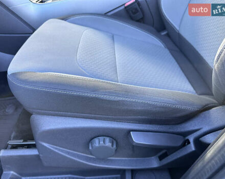 Белый Форд Куга, объемом двигателя 2 л и пробегом 155 тыс. км за 15700 $, фото 36 на Automoto.ua