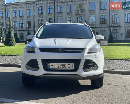 Белый Форд Куга, объемом двигателя 2 л и пробегом 119 тыс. км за 17300 $, фото 4 на Automoto.ua