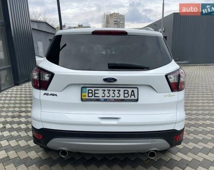 Белый Форд Куга, объемом двигателя 2 л и пробегом 133 тыс. км за 16900 $, фото 4 на Automoto.ua