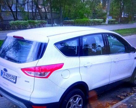 Белый Форд Куга, объемом двигателя 1.5 л и пробегом 177 тыс. км за 12500 $, фото 3 на Automoto.ua