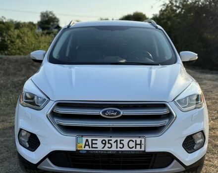 Білий Форд Куга, об'ємом двигуна 2 л та пробігом 98 тис. км за 18500 $, фото 6 на Automoto.ua