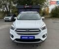 Белый Форд Куга, объемом двигателя 2 л и пробегом 98 тыс. км за 17900 $, фото 1 на Automoto.ua