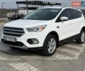 Білий Форд Куга, об'ємом двигуна 1.5 л та пробігом 64 тис. км за 13700 $, фото 1 на Automoto.ua