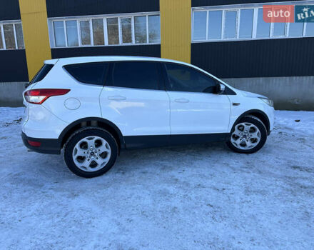 Белый Форд Куга, объемом двигателя 2 л и пробегом 154 тыс. км за 13500 $, фото 13 на Automoto.ua