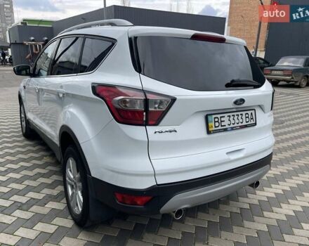 Белый Форд Куга, объемом двигателя 2 л и пробегом 133 тыс. км за 16900 $, фото 5 на Automoto.ua