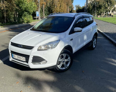 Белый Форд Куга, объемом двигателя 2 л и пробегом 119 тыс. км за 17300 $, фото 29 на Automoto.ua