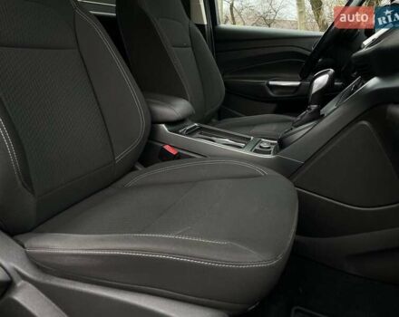 Белый Форд Куга, объемом двигателя 2 л и пробегом 193 тыс. км за 14500 $, фото 8 на Automoto.ua