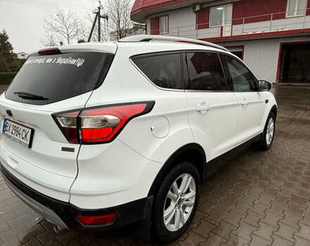 Білий Форд Куга, об'ємом двигуна 2 л та пробігом 174 тис. км за 15000 $, фото 3 на Automoto.ua