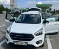 Белый Форд Куга, объемом двигателя 2 л и пробегом 108 тыс. км за 18400 $, фото 1 на Automoto.ua