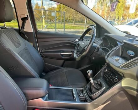 Форд Куга 2017 в Кривом Роге на Automoto.ua Белый Форд Куга, объемом двигателя 2 л и пробегом 96 тыс. км за 17200 $, фото 16 на Automoto.ua