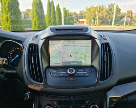 Білий Форд Куга, об'ємом двигуна 2 л та пробігом 193 тис. км за 15499 $, фото 8 на Automoto.ua