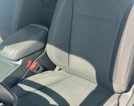 Белый Форд Куга, объемом двигателя 2 л и пробегом 80 тыс. км за 15800 $, фото 5 на Automoto.ua