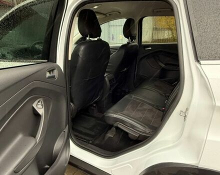 Белый Форд Куга, объемом двигателя 2 л и пробегом 174 тыс. км за 15000 $, фото 3 на Automoto.ua