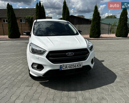 Білий Форд Куга, об'ємом двигуна 2 л та пробігом 193 тис. км за 15500 $, фото 2 на Automoto.ua