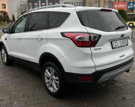 Белый Форд Куга, объемом двигателя 2 л и пробегом 193 тыс. км за 14500 $, фото 4 на Automoto.ua