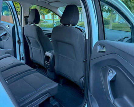 Белый Форд Куга, объемом двигателя 2 л и пробегом 165 тыс. км за 14799 $, фото 11 на Automoto.ua