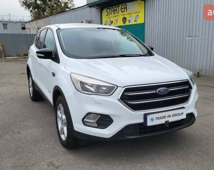 Белый Форд Куга, объемом двигателя 2 л и пробегом 201 тыс. км за 15500 $, фото 8 на Automoto.ua