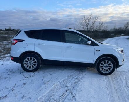 Белый Форд Куга, объемом двигателя 2 л и пробегом 177 тыс. км за 13500 $, фото 4 на Automoto.ua