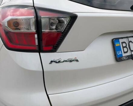 Форд Куга 2017 в Житомире на Automoto.ua Белый Форд Куга, объемом двигателя 2 л и пробегом 168 тыс. км за 16500 $, фото 11 на Automoto.ua