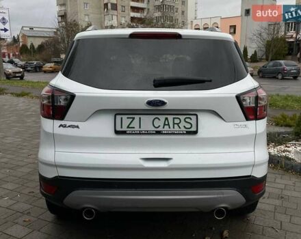 Белый Форд Куга, объемом двигателя 2 л и пробегом 193 тыс. км за 14500 $, фото 5 на Automoto.ua