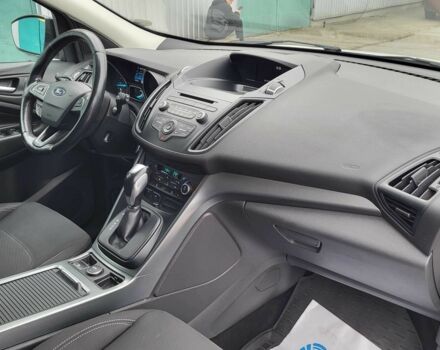 Форд Куга 2017 в Киеве на Automoto.ua Белый Форд Куга, объемом двигателя 2 л и пробегом 201 тыс. км за 15500 $, фото 19 на Automoto.ua