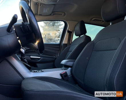 Белый Форд Куга, объемом двигателя 2 л и пробегом 245 тыс. км за 16600 $, фото 12 на Automoto.ua